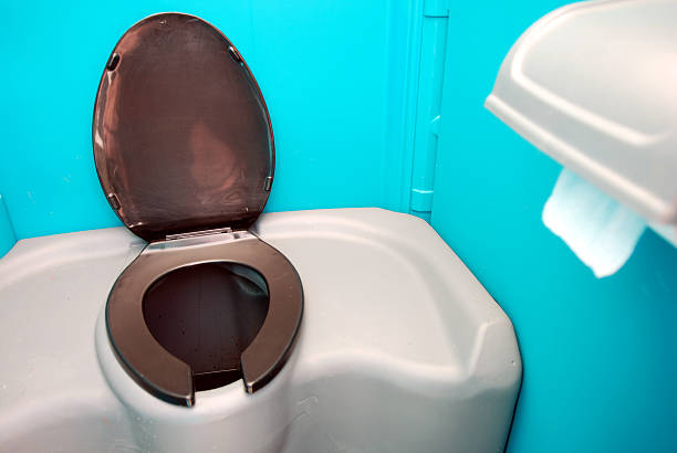 Portable Toilet Options We Offer in Ravenswood, WV